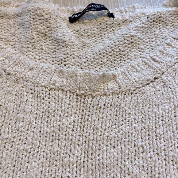 Brandy Melville Crop Sweater - Picture 2 of 2